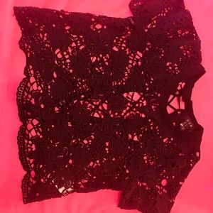Black lace crop top shirt